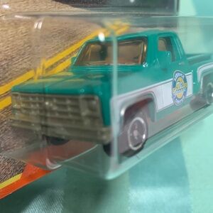 Matchbox 1975 Chevy Stepside Pickup Truck Series